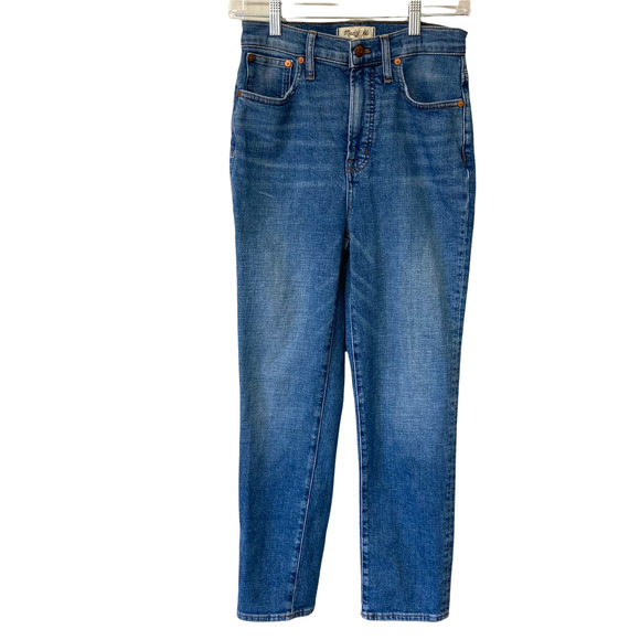 Madewell The Perfect Vintage Crop Jean in Sandford Wash: - Picture 3 of 15